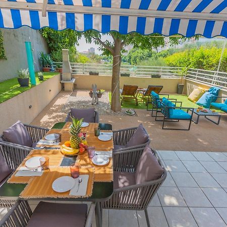 ספליט New Delux Green Garden Apartment With Hotube **** מראה חיצוני תמונה