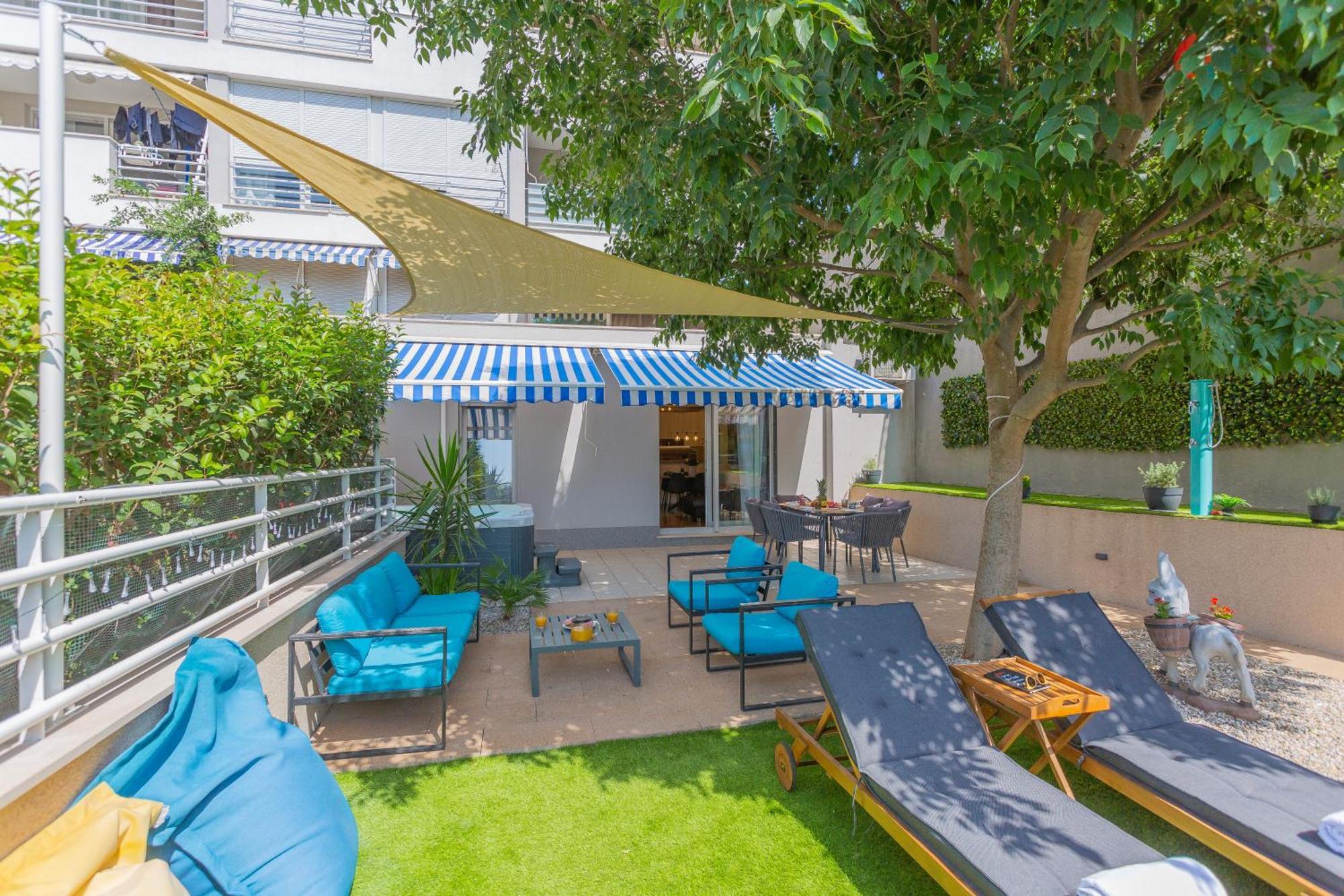 ספליט New Delux Green Garden Apartment With Hotube **** מראה חיצוני תמונה