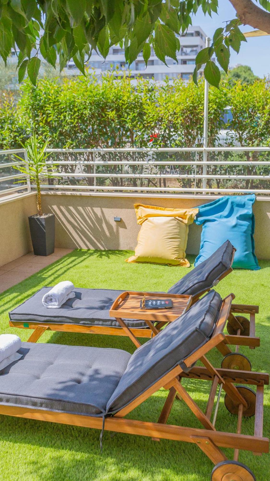 ספליט New Delux Green Garden Apartment With Hotube **** מראה חיצוני תמונה