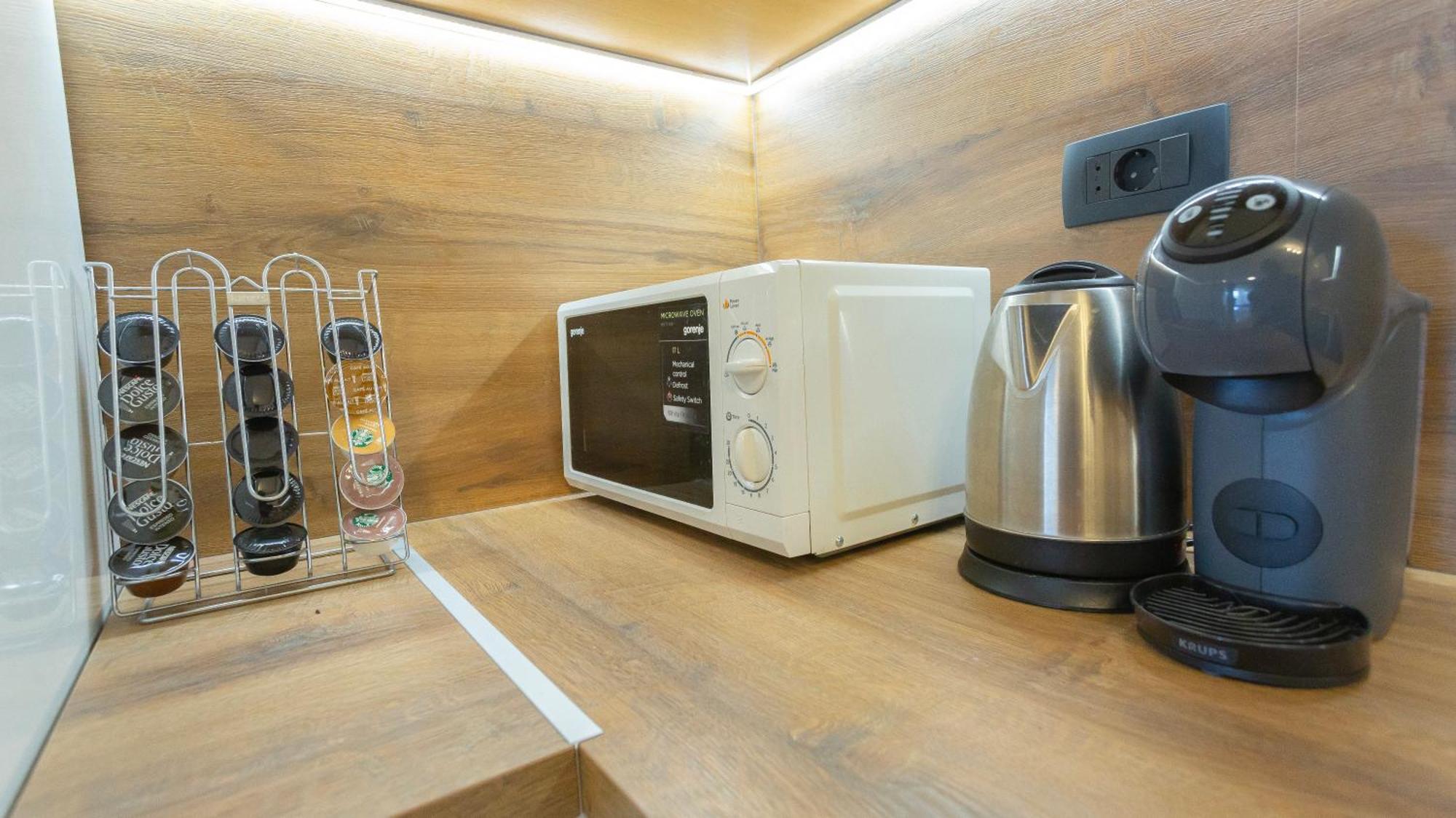 ספליט New Delux Green Garden Apartment With Hotube **** מראה חיצוני תמונה